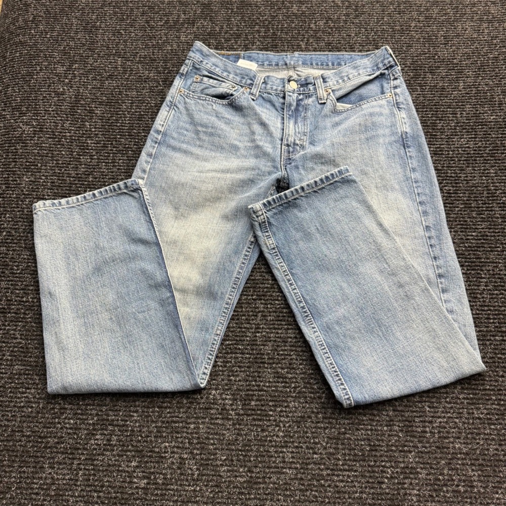 Levis 514 Straight Leg Jeans Light Wash Blue Denim Mens 32x32 - Picture 1 of 13